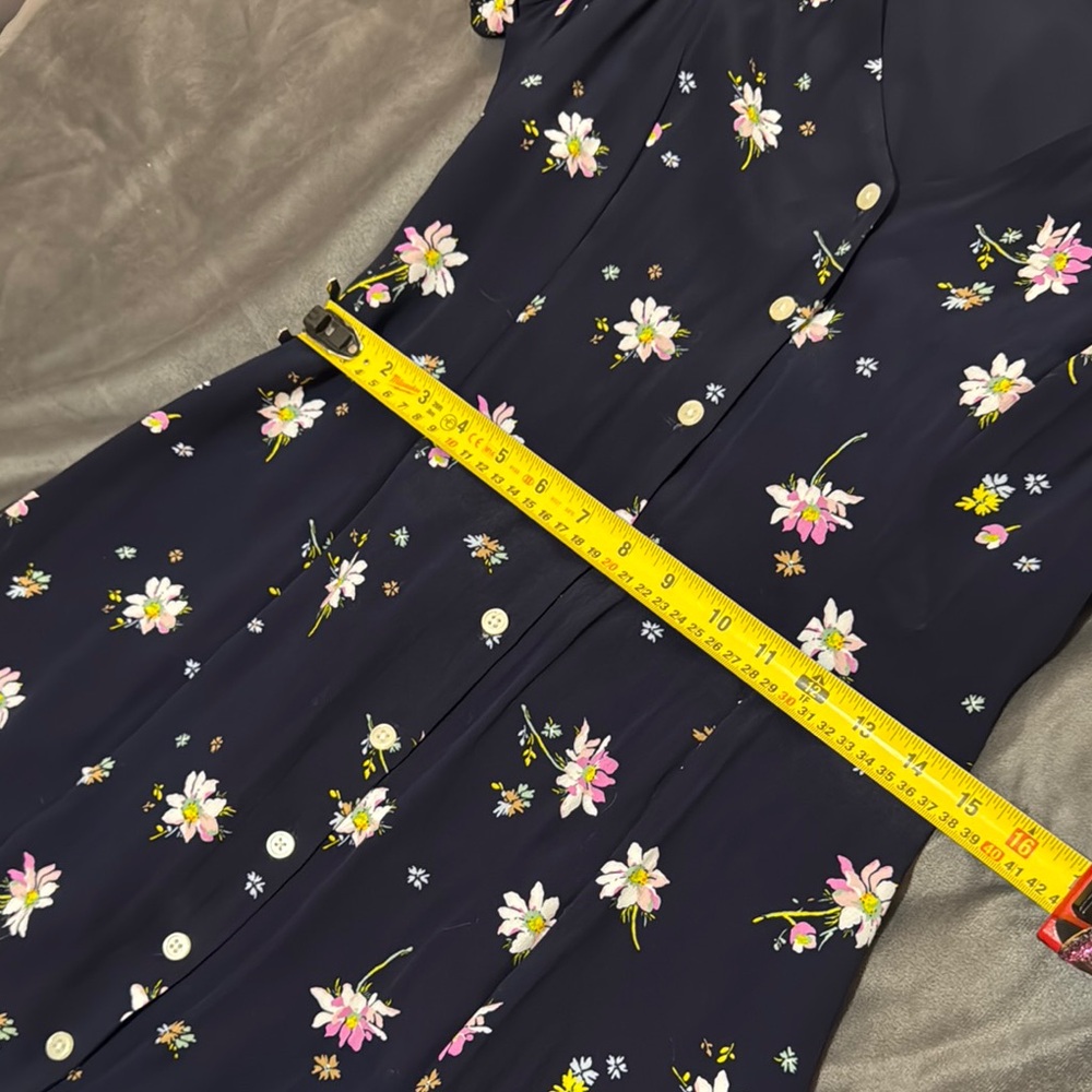 GAP. Floral Navy Dress. Size 8. NWOT. - Picture 6 of 8